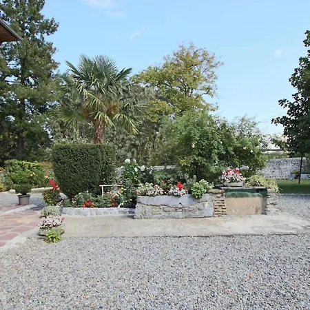 Holiday home Chez Bacabara *